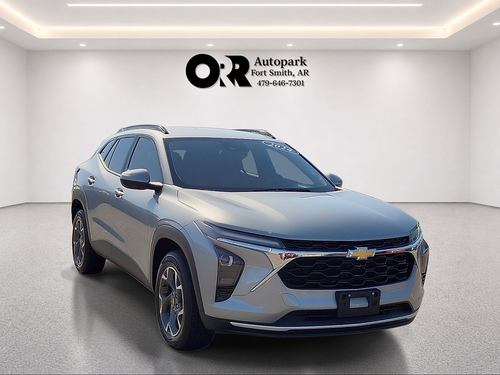 Used 2024 Chevrolet Trax LT w/ Driver Confidence Package FWD image 1