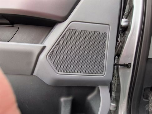 Used 2025 Ford F150 XLT w/ Equipment Group 301A Standard image 22