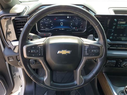 Used 2023 Chevrolet Silverado 1500 High Country image 23
