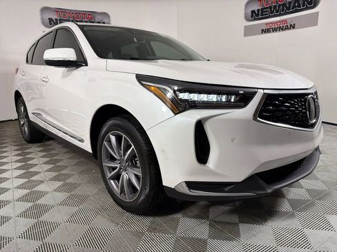 Used 2023 Acura RDX w/ Technology Package image 1