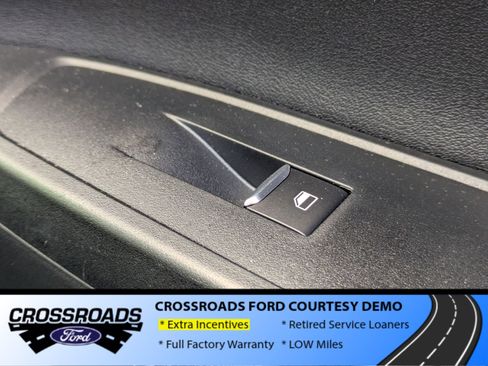 New 2025 Ford Ranger Lariat w/ FX4 Off-Road Package image 36