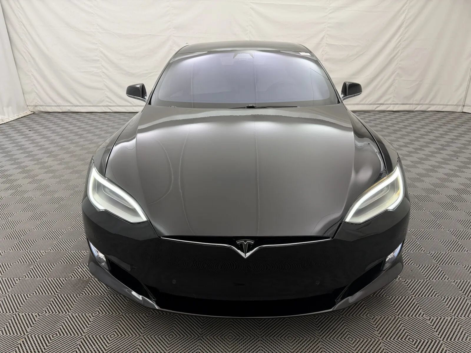 Used 2020 Tesla Model S Performance AWD/4WD image 3
