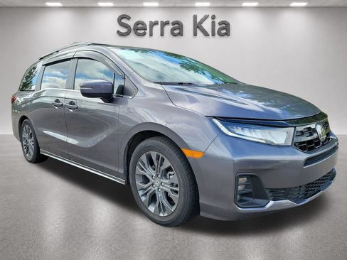 Used 2025 Honda Odyssey Touring image 7