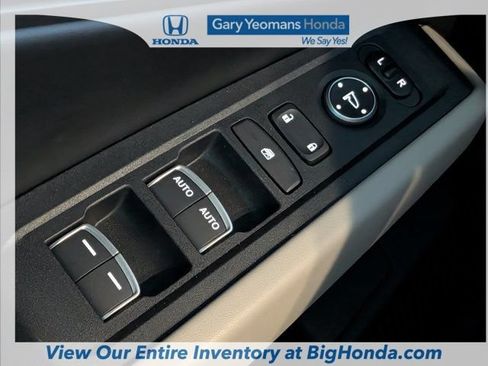 Used 2024 Honda Accord EX image 25