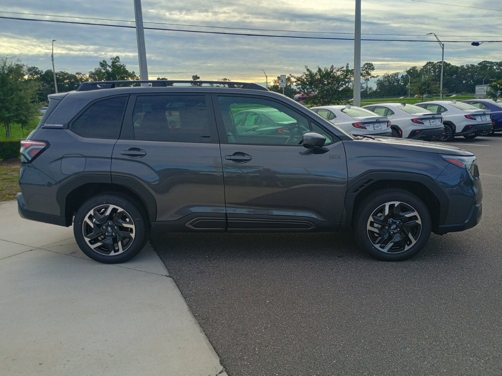 New 2026 Subaru Forester Touring AWD/4WD image 4