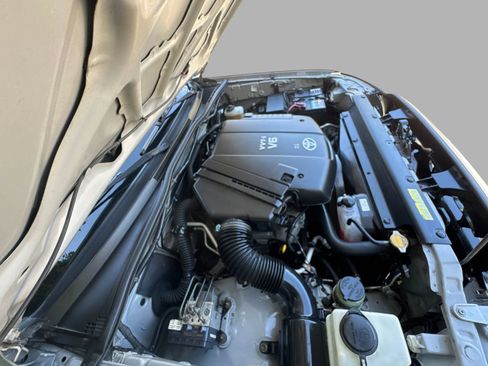 Used 2005 Toyota Tacoma PreRunner RWD image 51