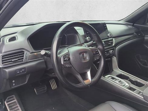 Used 2022 Honda Accord Sport image 9
