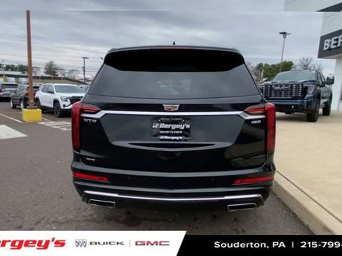 Used 2021 Cadillac XT6 Premium Luxury image 9