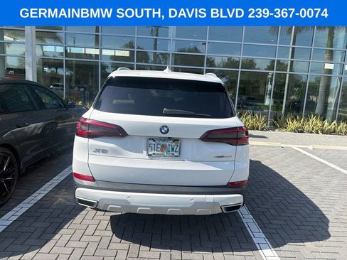 Used 2022 BMW X5 xDrive40i w/ Premium Package AWD/4WD image 5