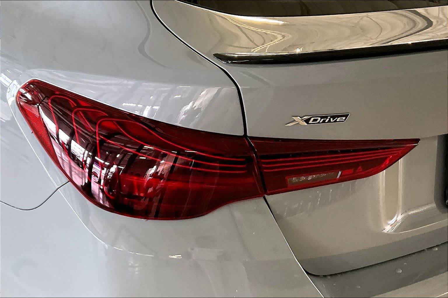 New 2026 BMW 430i xDrive w/ M Sport Package AWD/4WD image 14