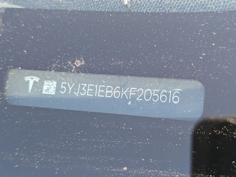 Used 2019 Tesla Model 3 Long Range image 36