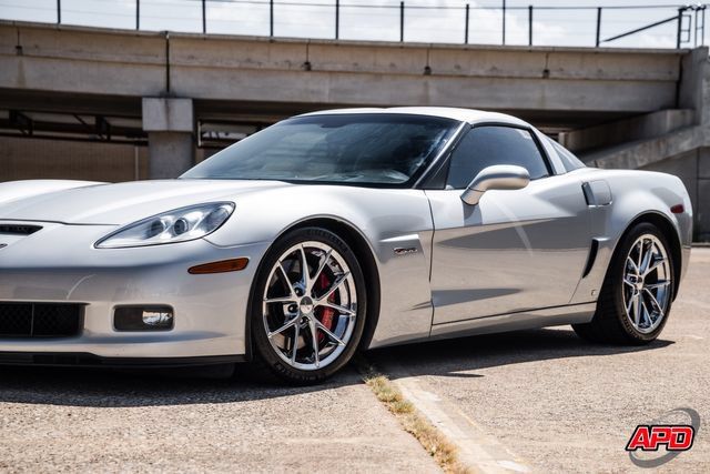 Used 2009 Chevrolet Corvette Z06 w/ Preferred Equipment Group RWD image 42