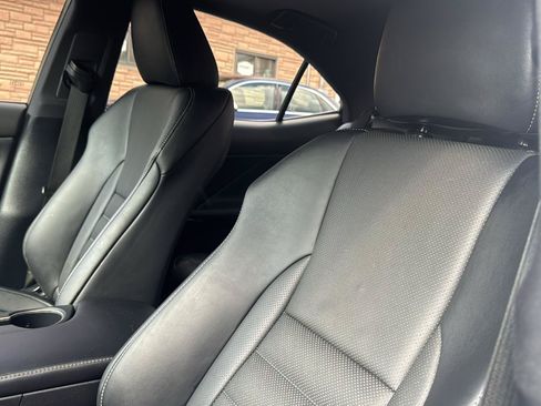 Used 2018 Lexus IS 300 F Sport AWD/4WD image 24