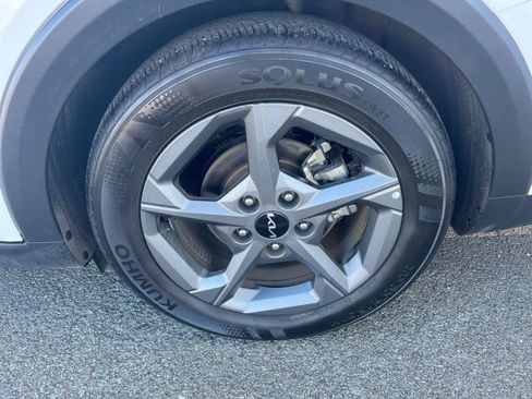 Used 2025 Kia K4 FWD image 28