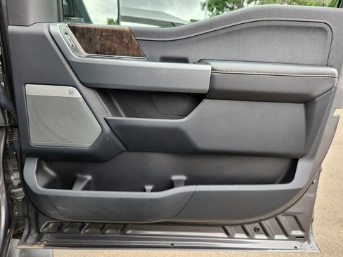 Used 2023 Ford F150 Lariat image 17