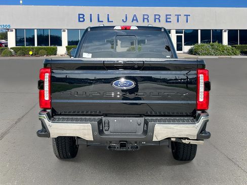 New 2026 Ford F250 Lariat w/ Chrome Package image 5