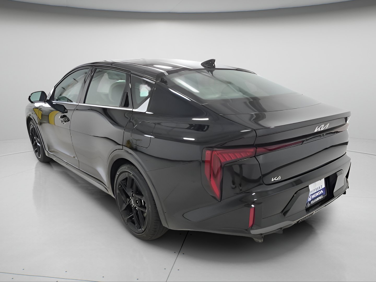 Used 2025 Kia K4 GT-Line Turbo FWD image 5