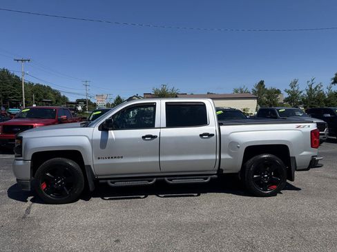 Used 2017 Chevrolet Silverado 1500 LTZ Z71 w/ Redline Edition AWD/4WD image 3