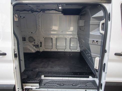 Used 2020 Ford Transit 250 Low Roof image 32