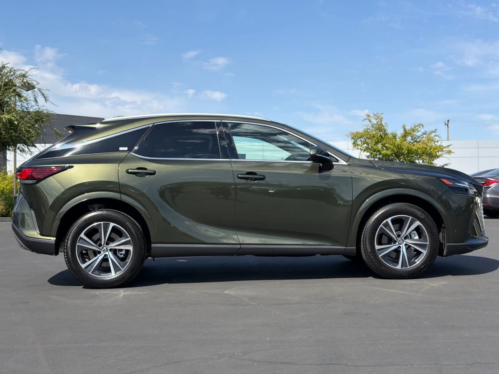 Used 2024 Lexus RX 350 FWD w/ Technology Package image 6