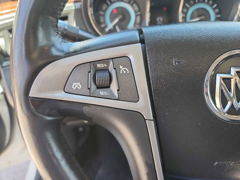 Used 2010 Buick LaCrosse CXS w/ Touring Package FWD image 16