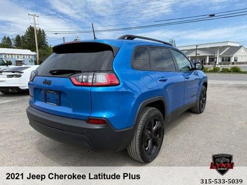 Used 2021 Jeep Cherokee Latitude Plus AWD/4WD image 8