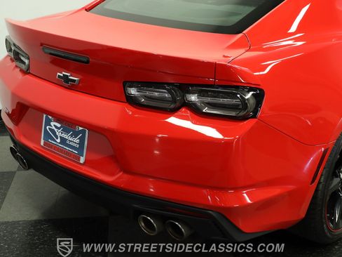 Used 2024 Chevrolet Camaro SS RWD image 25