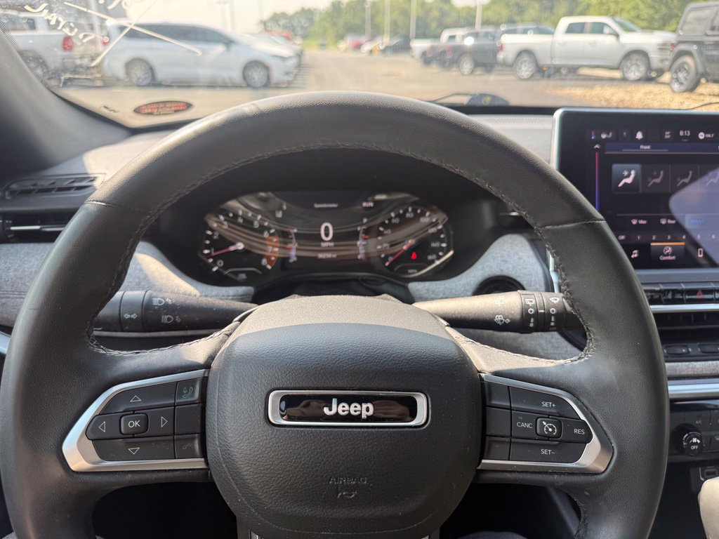 Certified 2024 Jeep Compass Latitude AWD/4WD image 18