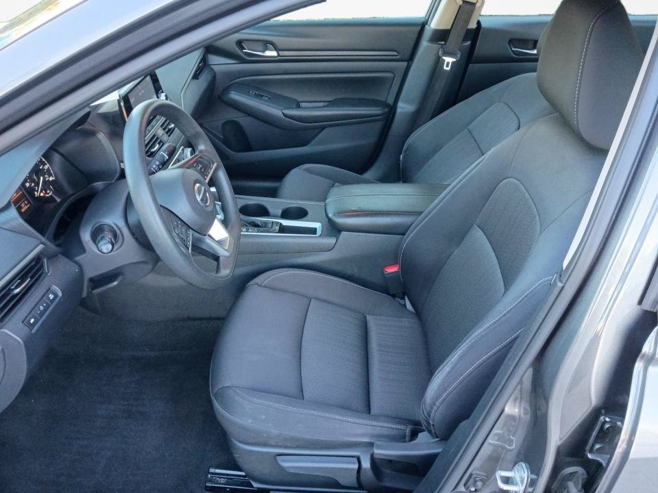 Used 2021 Nissan Altima 2.5 S FWD image 11