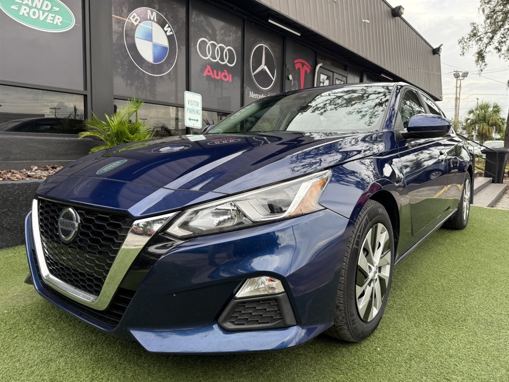 Used 2021 Nissan Altima 2.5 S FWD image 1