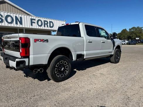 New 2025 Ford F350 Platinum AWD/4WD image 7