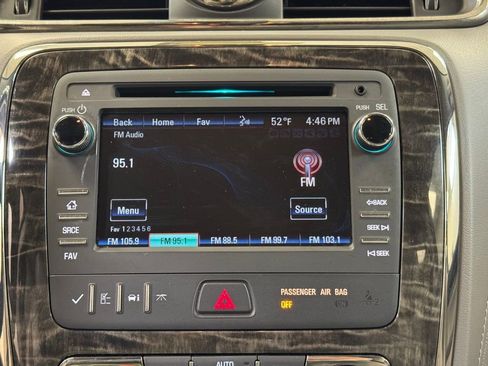 Used 2014 Buick Enclave Leather image 38