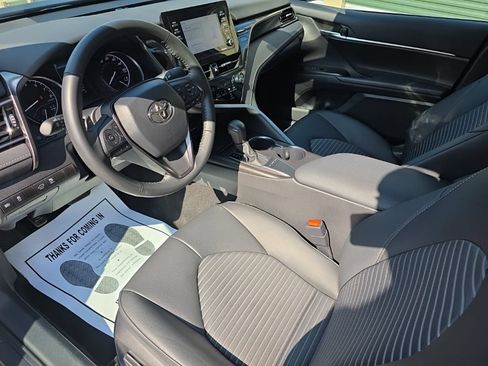 Certified 2024 Toyota Camry SE FWD image 11