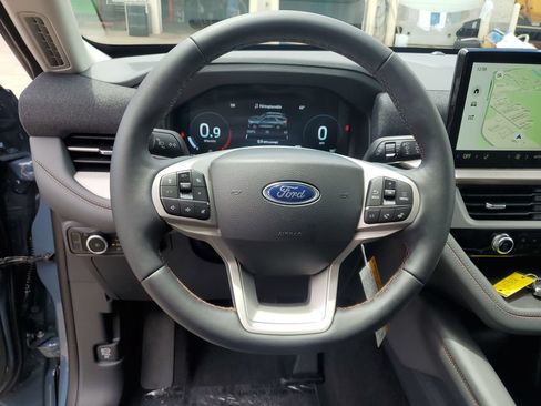 New 2026 Ford Explorer Active AWD/4WD image 17