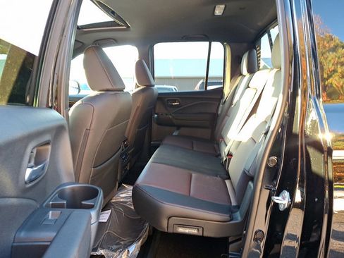 New 2026 Honda Ridgeline Black Edition image 7