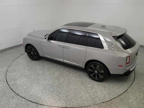 Used 2021 Rolls-Royce Cullinan AWD/4WD image 15
