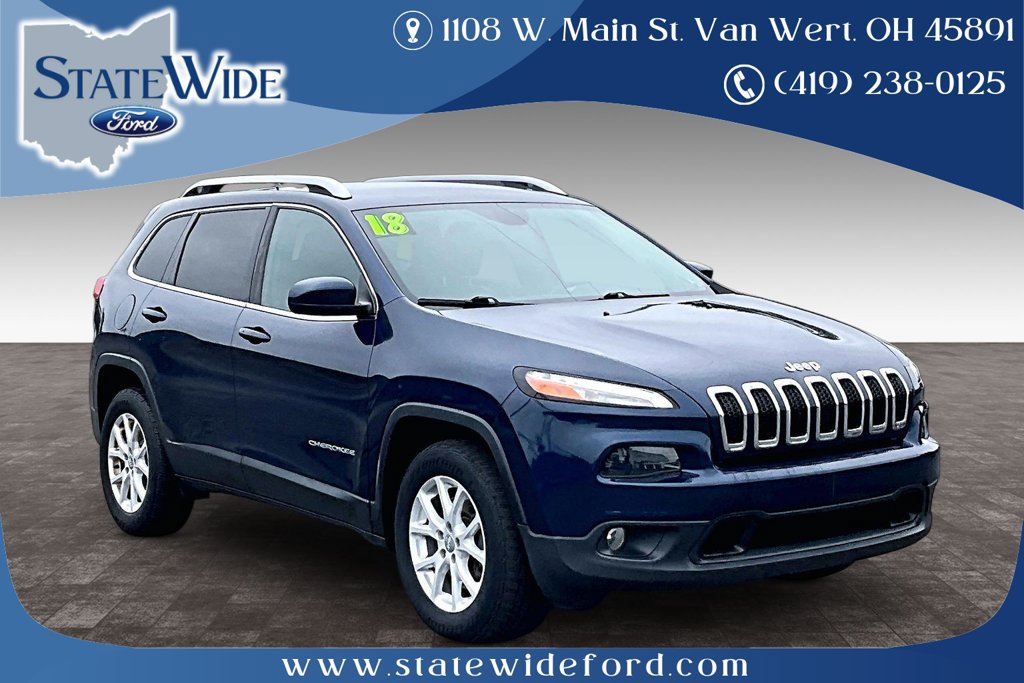 Used 2018 Jeep Cherokee Latitude Plus w/ Cold Weather Group AWD/4WD image 1
