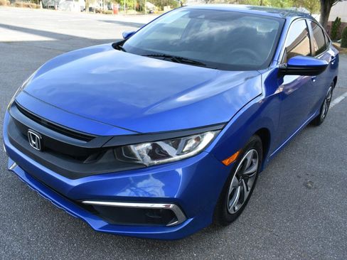 Used 2019 Honda Civic LX image 2