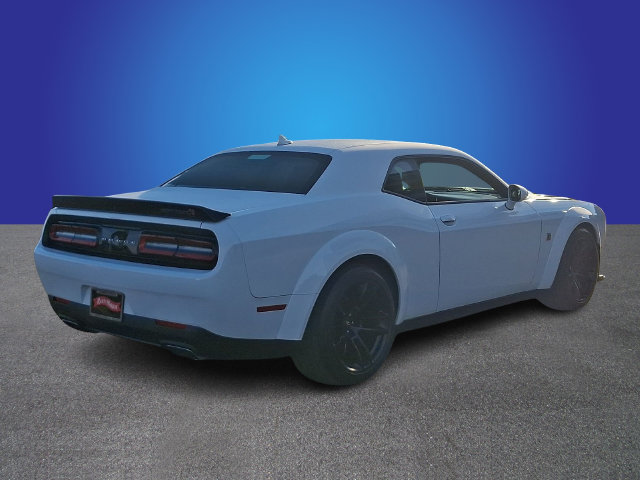 Used 2023 Dodge Challenger R/T Scat Pack RWD image 4