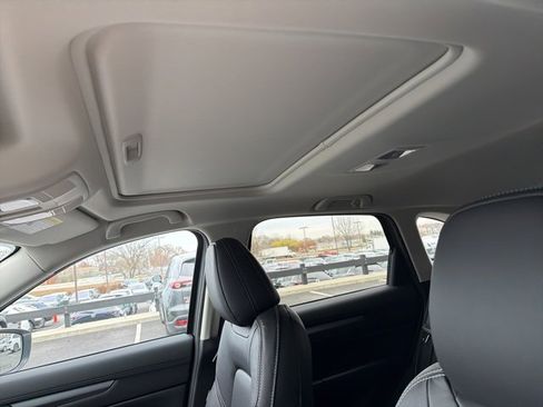 New 2025 MAZDA CX-5 AWD 2.5 S w/ Preferred Package image 11