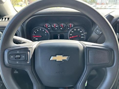 Certified 2021 Chevrolet Silverado 2500 Custom w/ Custom Value Package AWD/4WD image 18