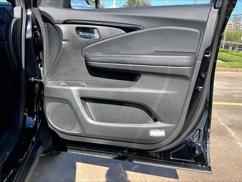 Used 2022 Honda Ridgeline Black Edition image 22