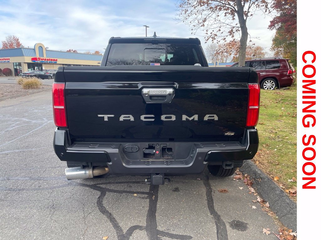 Used 2024 Toyota Tacoma Limited w/ Limited Package (LT) AWD/4WD image 8