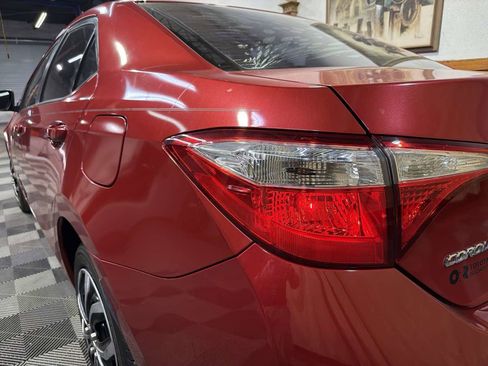 Used 2015 Toyota Corolla LE image 9