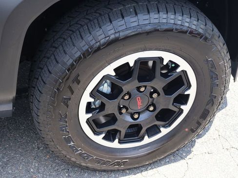 Used 2026 Toyota 4Runner TRD Off-Road Premium AWD/4WD image 26