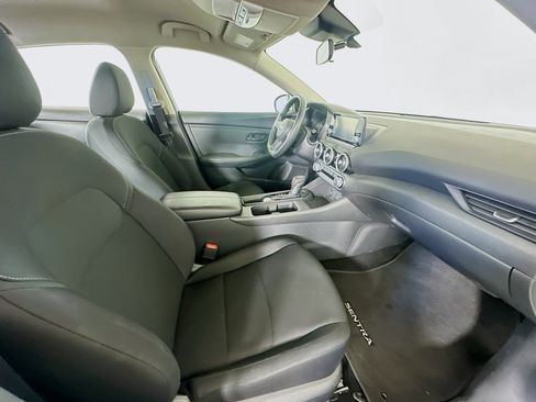 Used 2025 Nissan Sentra S image 29
