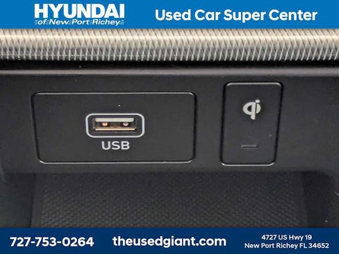 Used 2022 Hyundai Palisade SEL w/ Premium Package FWD image 35