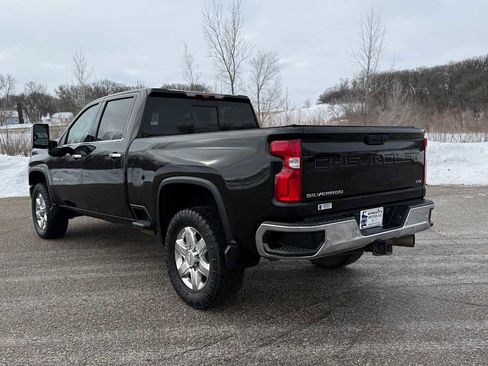 Used 2020 Chevrolet Silverado 2500 LTZ w/ LTZ Premium Package image 5