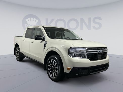 Used 2024 Ford Maverick Lariat image 10