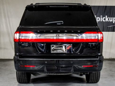 Used 2020 Lincoln Navigator Black Label w/ Cargo Convenience Package image 9